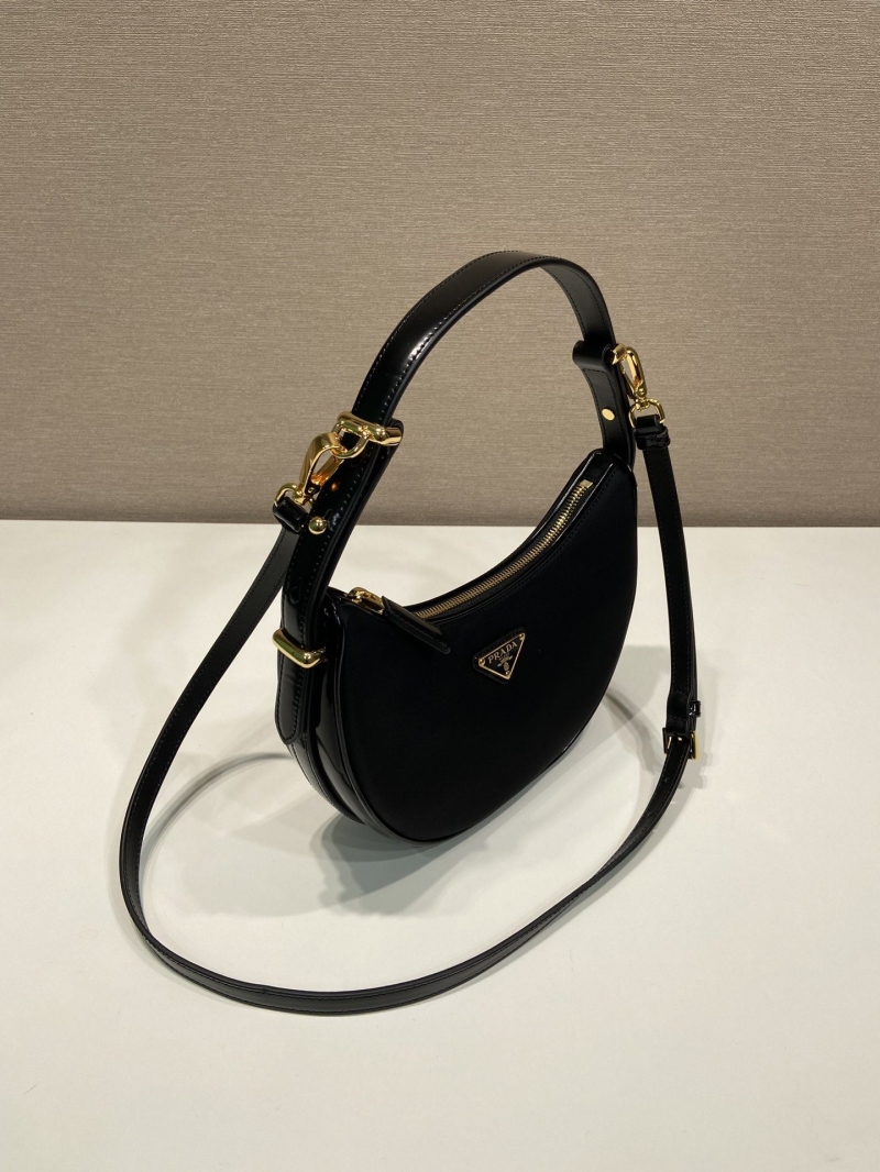 Pra*a hobo bags